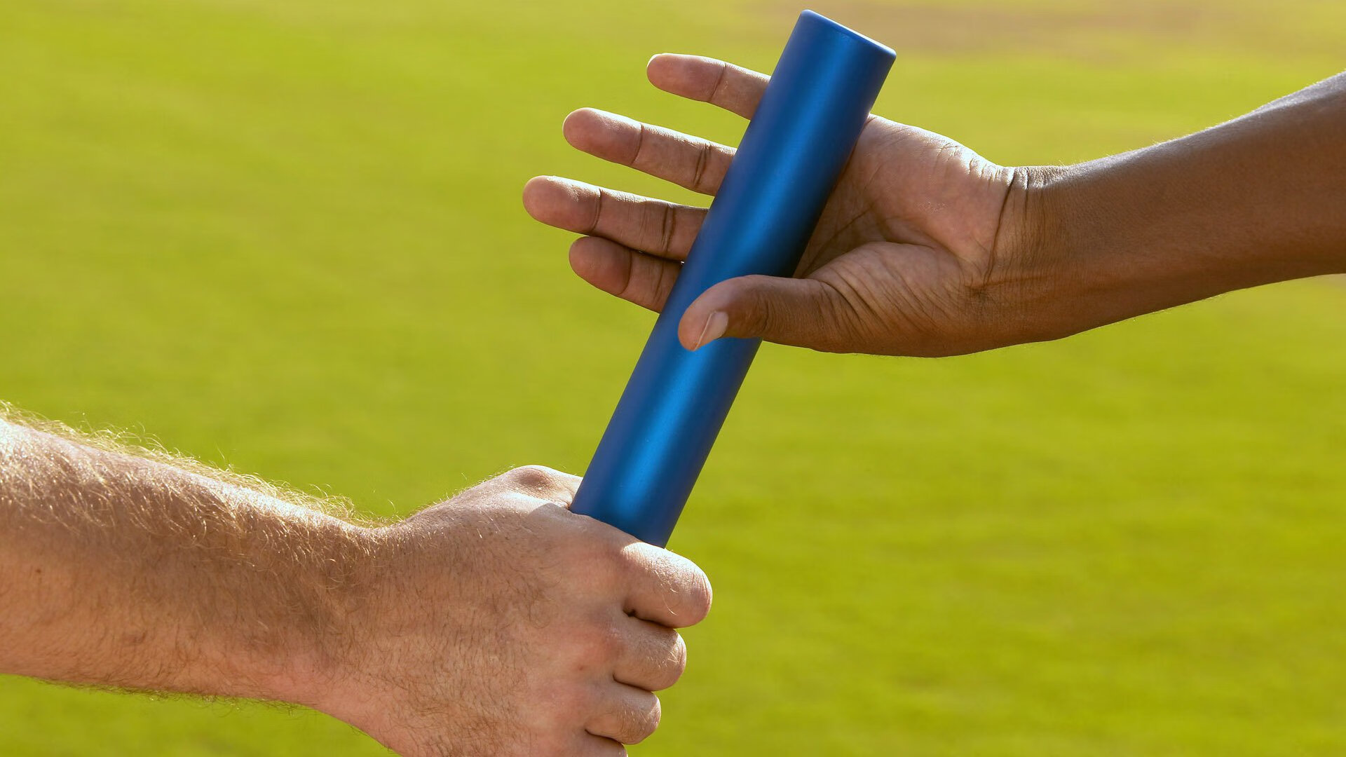 开云体育平台-巴萨引进新锋霸，冲击双冠目标，那些年巴萨走过的神锋